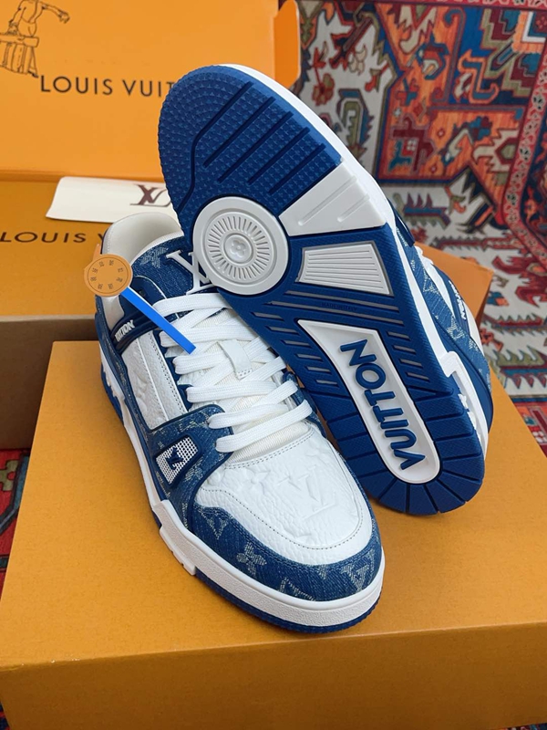 ルイヴィトン靴角部分ディテール